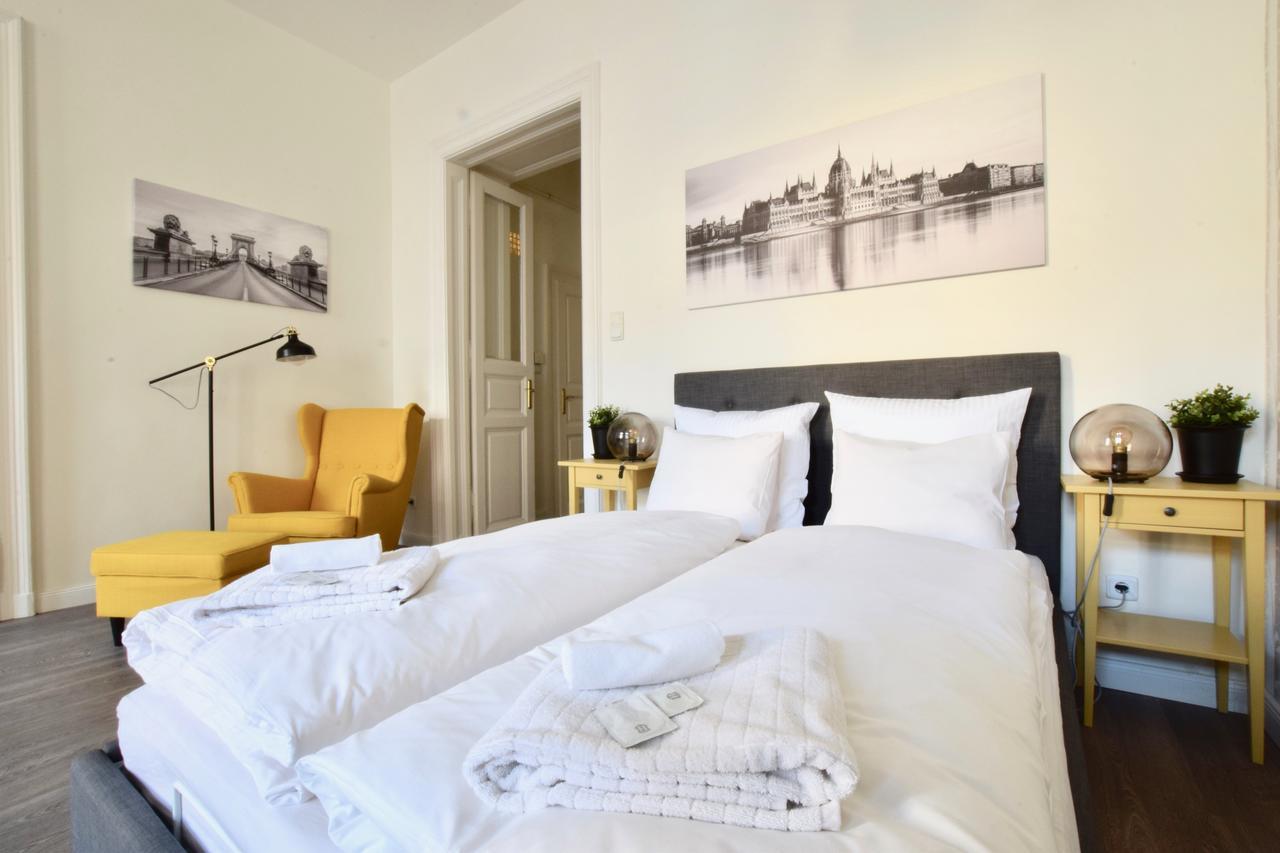 Standard Apartment By Hi5 - Dessewffy 39 Budapest Bagian luar foto